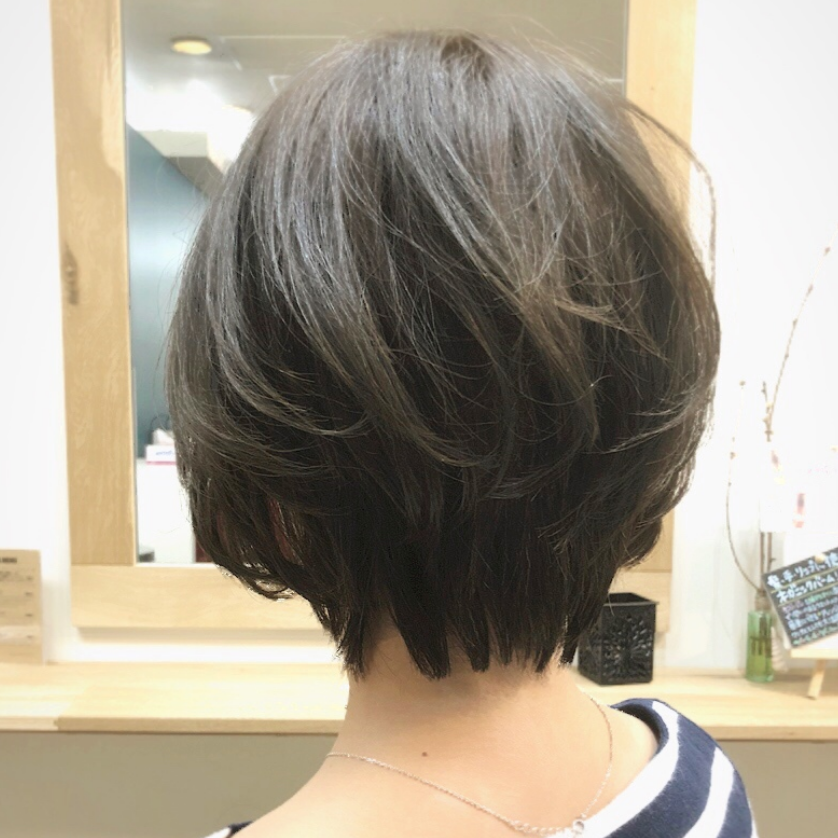 ショートレイヤーボブ
